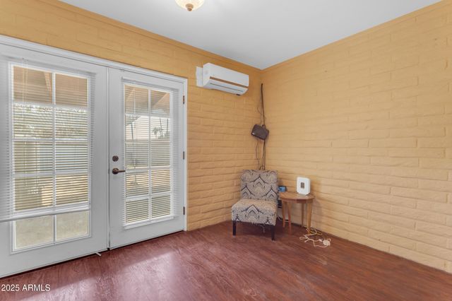 7131 E CHOLLA Street, Scottsdale, AZ 85254