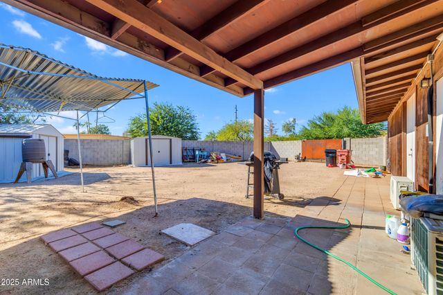 7131 E CHOLLA Street, Scottsdale, AZ 85254