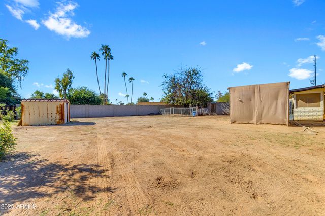 7131 E CHOLLA Street, Scottsdale, AZ 85254