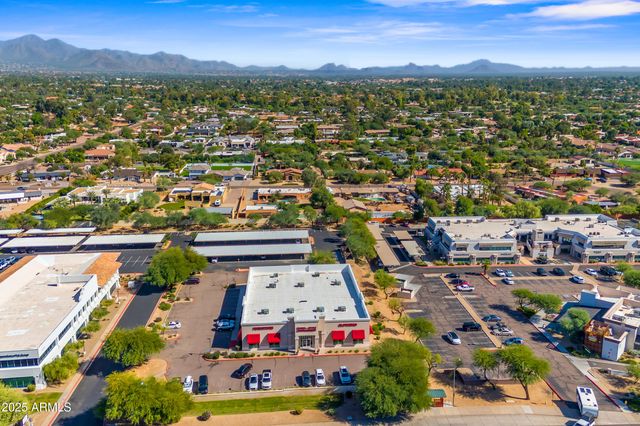 7131 E CHOLLA Street, Scottsdale, AZ 85254