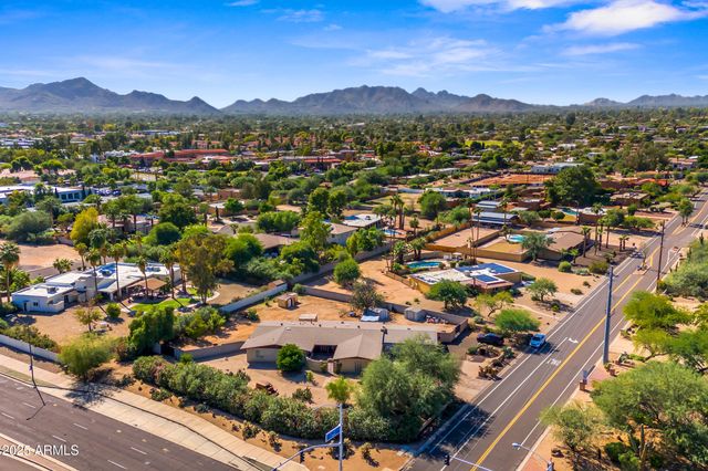 7131 E CHOLLA Street, Scottsdale, AZ 85254