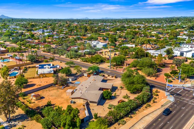 7131 E CHOLLA Street, Scottsdale, AZ 85254