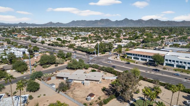 7131 E CHOLLA Street, Scottsdale, AZ 85254