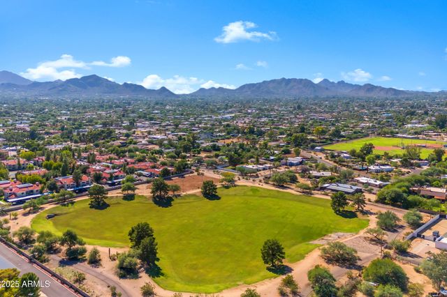 7131 E CHOLLA Street, Scottsdale, AZ 85254