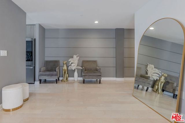 11115 Acama Street 3, Studio City, CA 91602