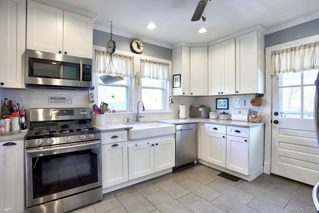 385 Kings Highway, Valley Cottage, NY 10989
