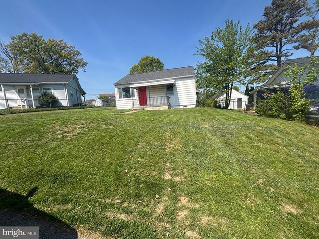 16 YAWMETER DR, Baltimore, MD 21220