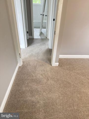 16 YAWMETER DR, Baltimore, MD 21220