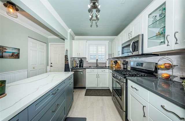 3010 59TH STREET S 302, Gulfport, FL 33707