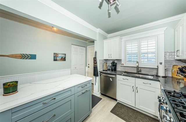 3010 59TH STREET S 302, Gulfport, FL 33707