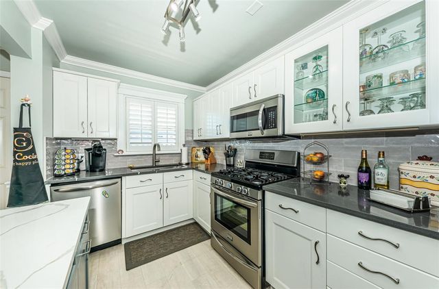 3010 59TH STREET S 302, Gulfport, FL 33707