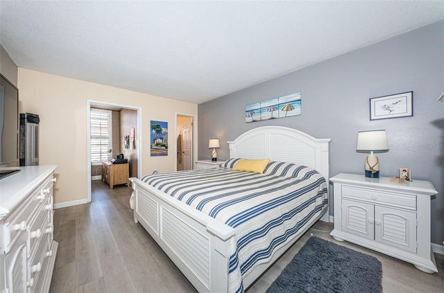 3010 59TH STREET S 302, Gulfport, FL 33707