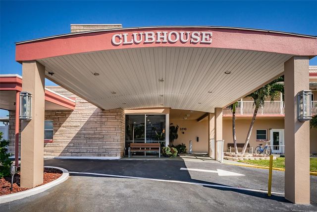 3010 59TH STREET S 302, Gulfport, FL 33707