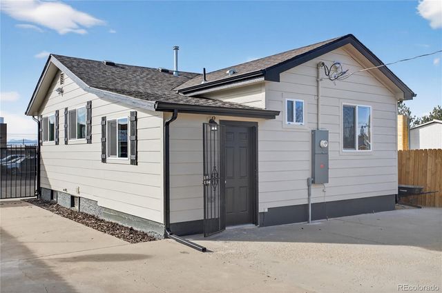 1446 Jamaica Street, Aurora, CO 80010