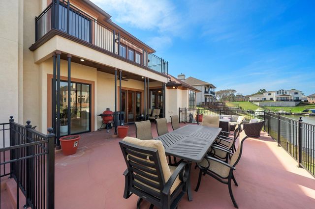 10804 Bourbon Street, Willis, TX 77318