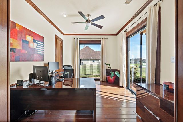 10804 Bourbon Street, Willis, TX 77318