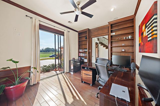 10804 Bourbon Street, Willis, TX 77318