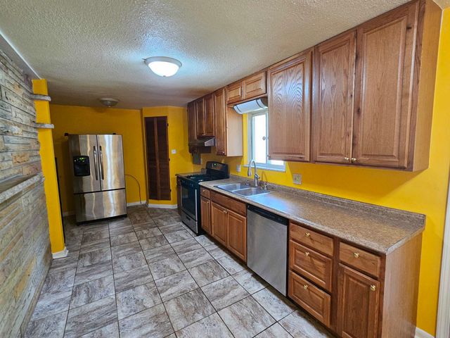 8525 Dixie Highway, Birch Run, MI 48415