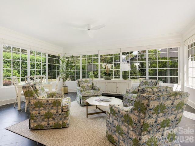 2738 Beverwyck Road, Charlotte, NC 28211