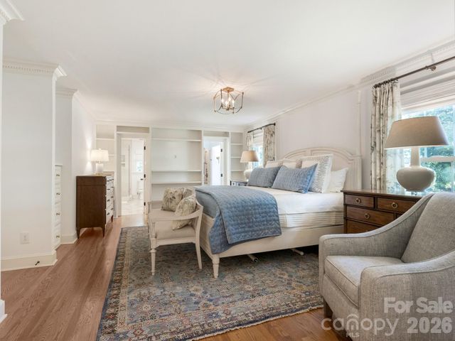 2738 Beverwyck Road, Charlotte, NC 28211