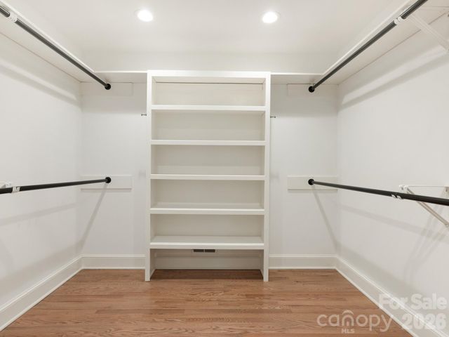 2738 Beverwyck Road, Charlotte, NC 28211