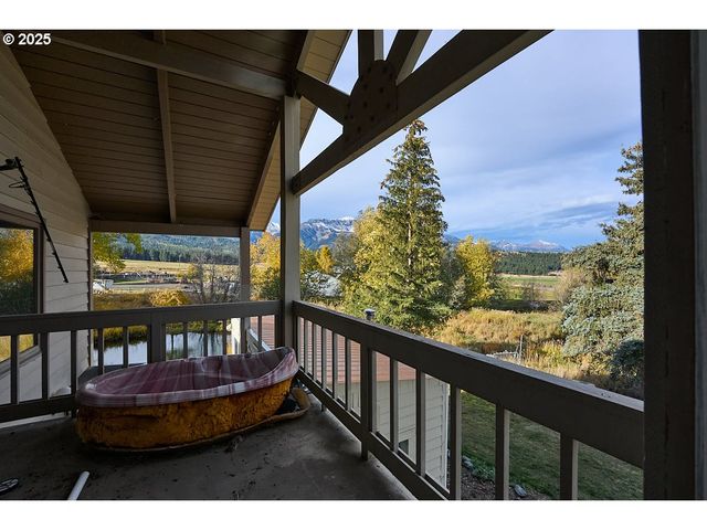 61486 LIBERTY Rd, Joseph, OR 97846