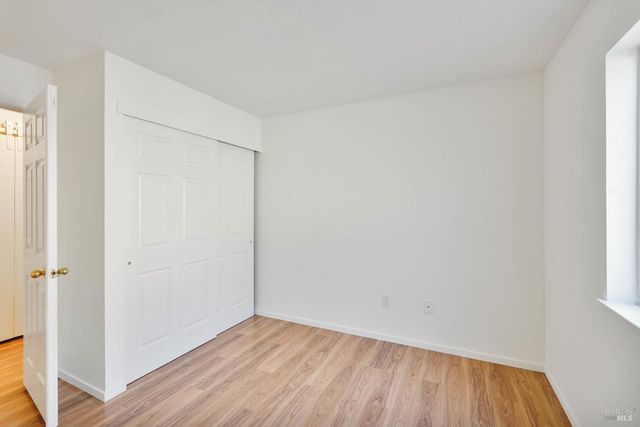 2220 Fox Glen Dr, Fairfield, CA 94534