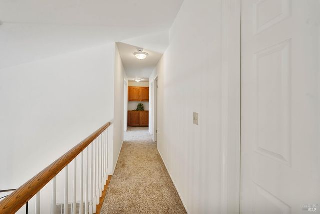 2220 Fox Glen Dr, Fairfield, CA 94534