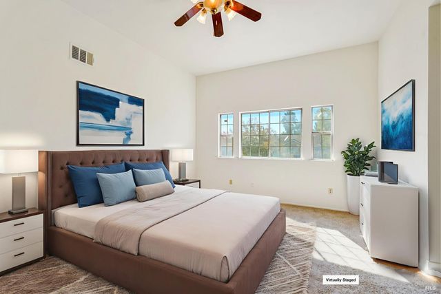 2220 Fox Glen Dr, Fairfield, CA 94534