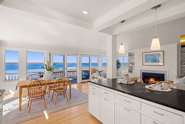 3 Marsh St, Newburyport, MA 01950