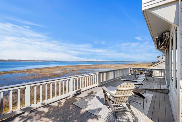 3 Marsh St, Newburyport, MA 01950