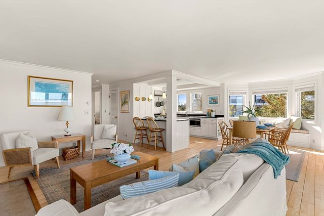 3 Marsh St, Newburyport, MA 01950