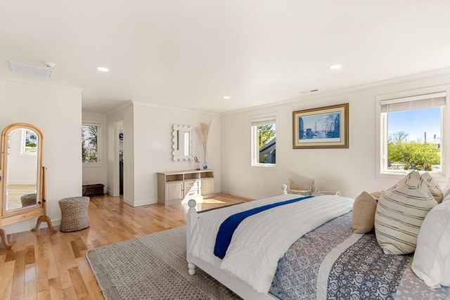 3 Marsh St, Newburyport, MA 01950