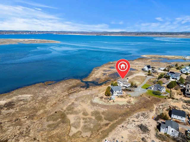 3 Marsh St, Newburyport, MA 01950