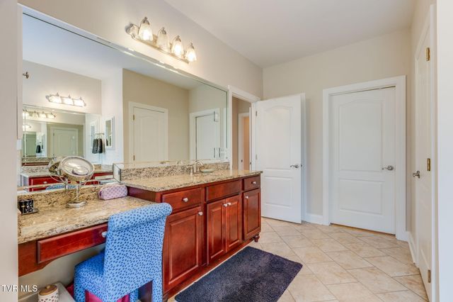 120 Reed Circle, Johnson City, TN 37601