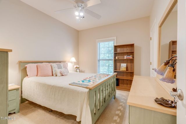 120 Reed Circle, Johnson City, TN 37601