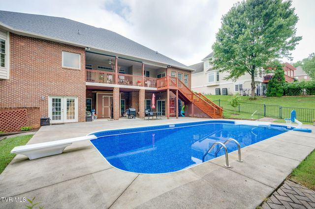 120 Reed Circle, Johnson City, TN 37601