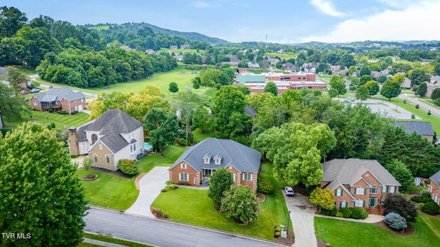120 Reed Circle, Johnson City, TN 37601