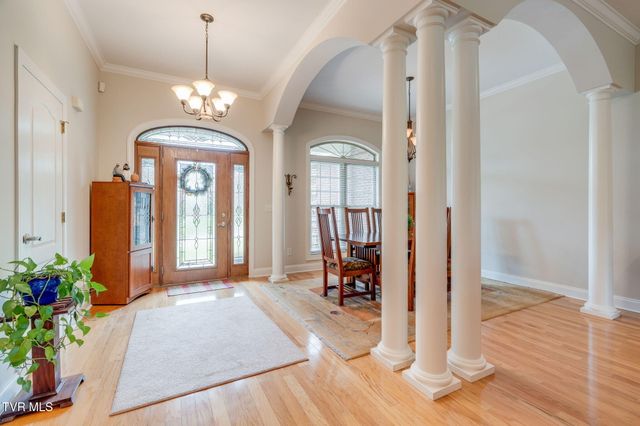 120 Reed Circle, Johnson City, TN 37601