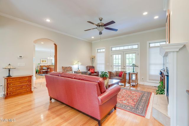 120 Reed Circle, Johnson City, TN 37601