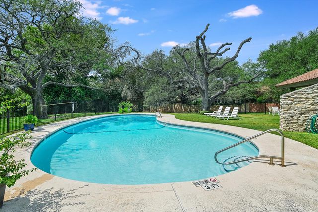 11125 Pinehurst DR C, Austin, TX 78747