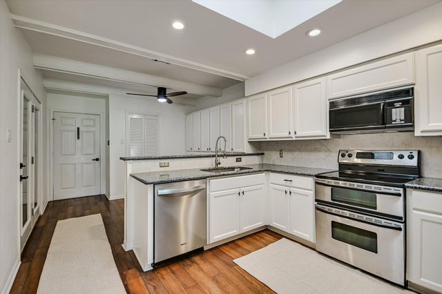 11125 Pinehurst DR C, Austin, TX 78747