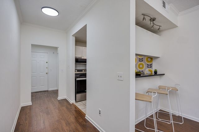 2025 Woodmont Blvd Apt 339, Nashville, TN 37215