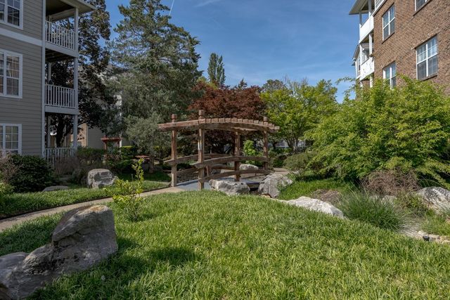 2025 Woodmont Blvd Apt 339, Nashville, TN 37215