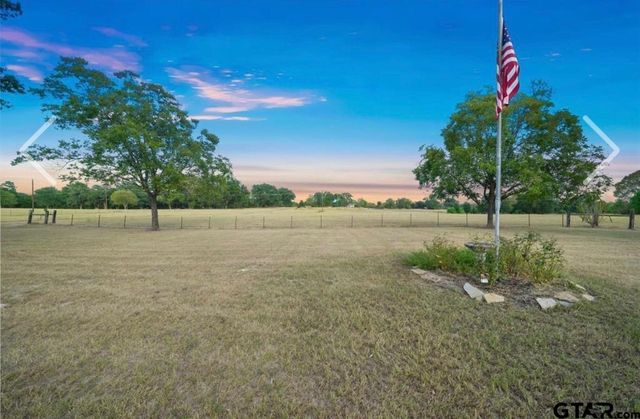 11755 E State Highway 21, Crockett, TX 75835