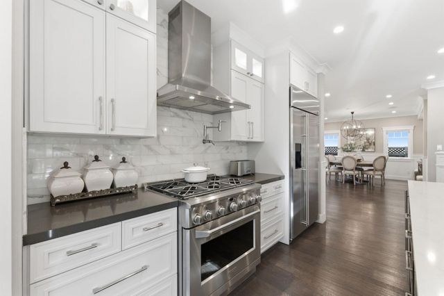 2349 Eaton Avenue, San Carlos, CA 94070