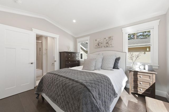 2349 Eaton Avenue, San Carlos, CA 94070