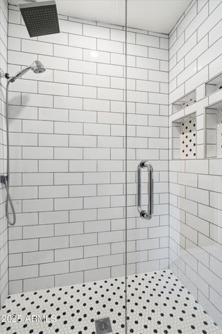 521 E CANTERBURY Lane, Phoenix, AZ 85022