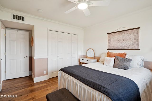 521 E CANTERBURY Lane, Phoenix, AZ 85022