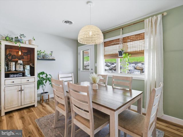 6270 BIKLE RD, Chambersburg, PA 17202